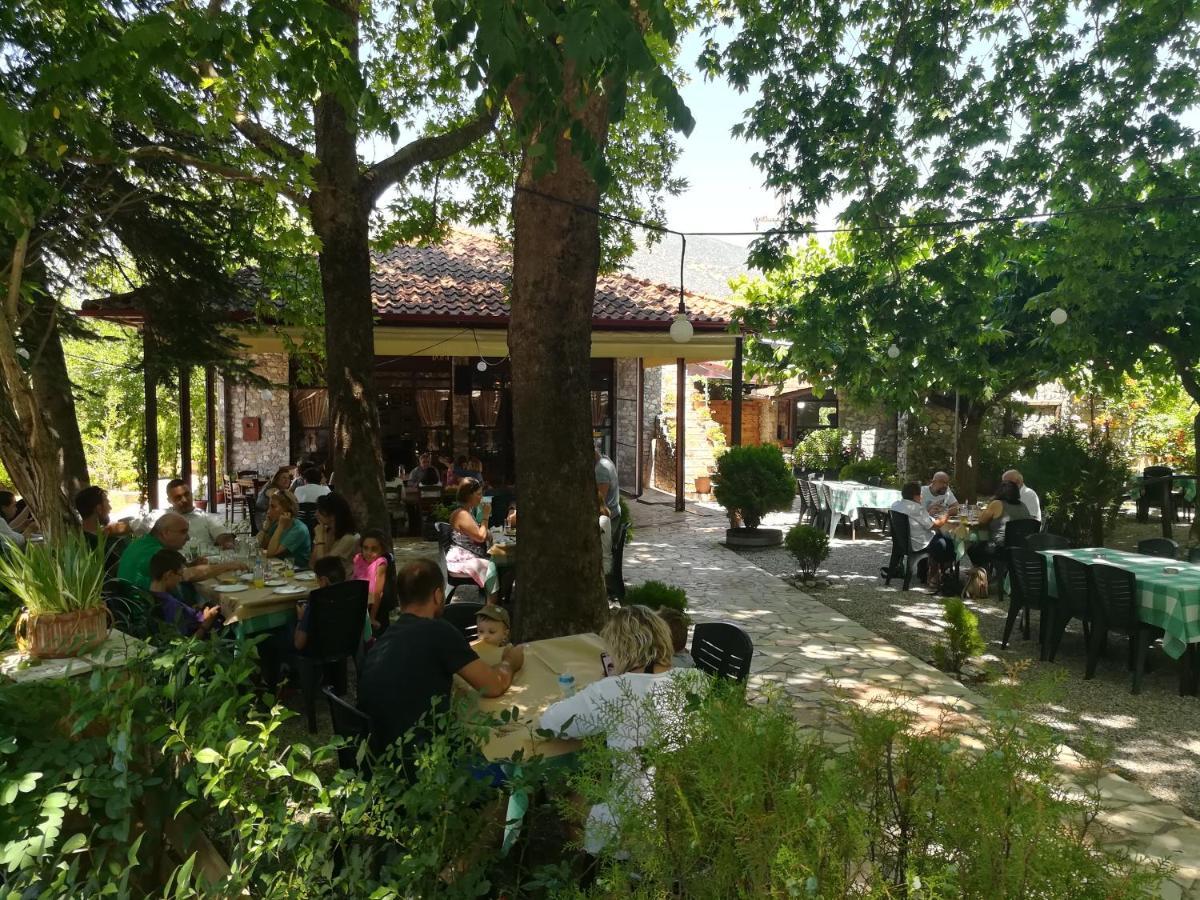 Plataniotissa Mansion Villa Kalavryta Eksteriør billede